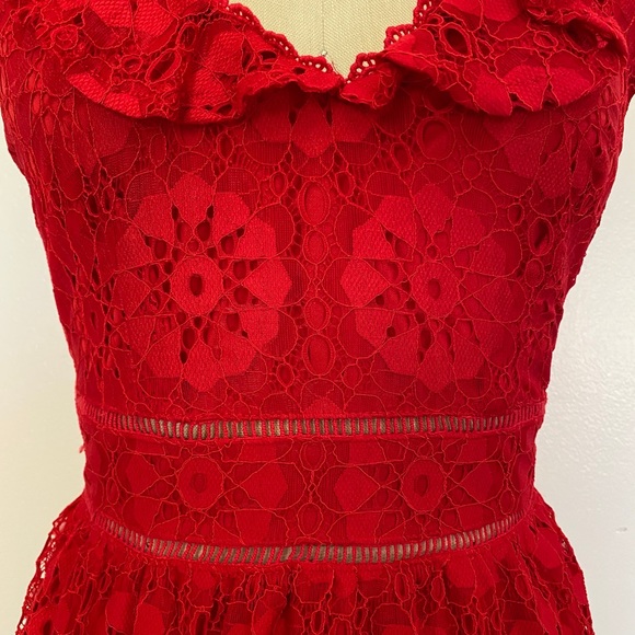 Red Lace Ruffle V-Neck Sleeveless dress - Picture 6 of 8